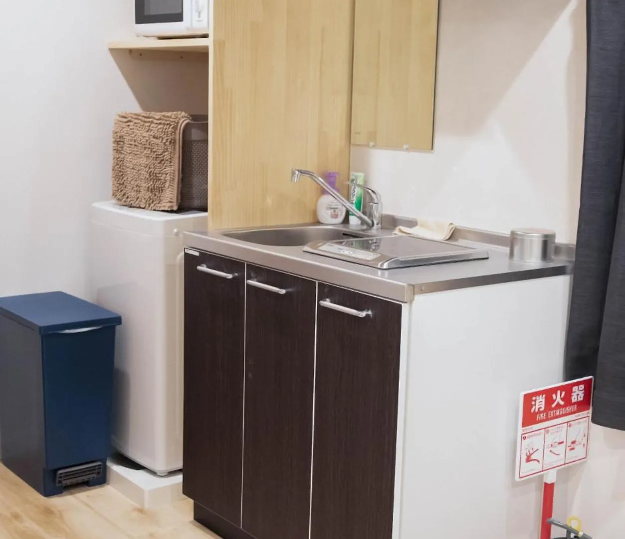 Hollyresidence Osaka Imamiya Hanazno 4Ppl Nambausj Holly 1F Apartment